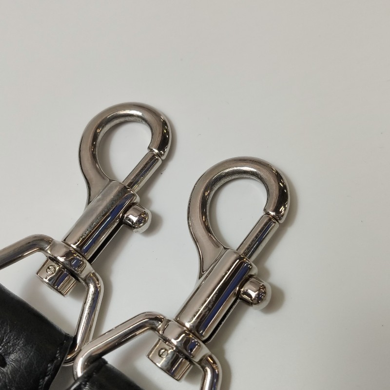 Fendi Peekaboo躲貓貓牛皮小惡魔圖案扭鎖斜挎包單肩包-13