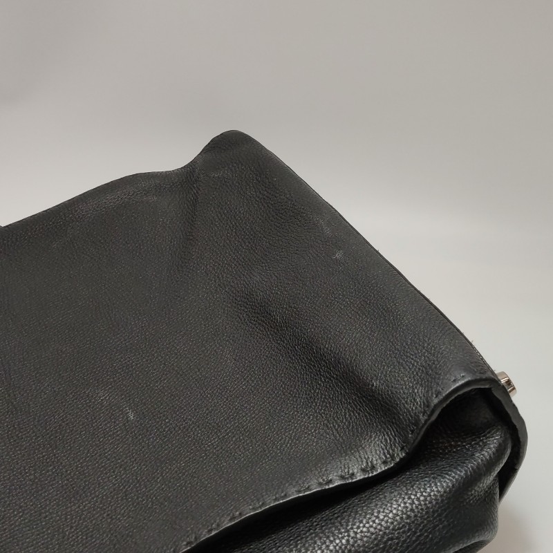 Fendi Peekaboo躲貓貓牛皮小惡魔圖案扭鎖斜挎包單肩包-17