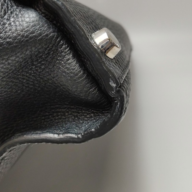 Fendi Peekaboo躲貓貓牛皮小惡魔圖案扭鎖斜挎包單肩包-20