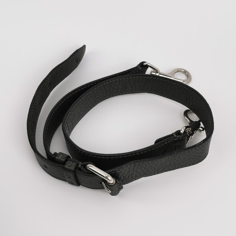 Fendi Peekaboo躲貓貓大號牛皮小惡魔圖案扭鎖單肩包。-9