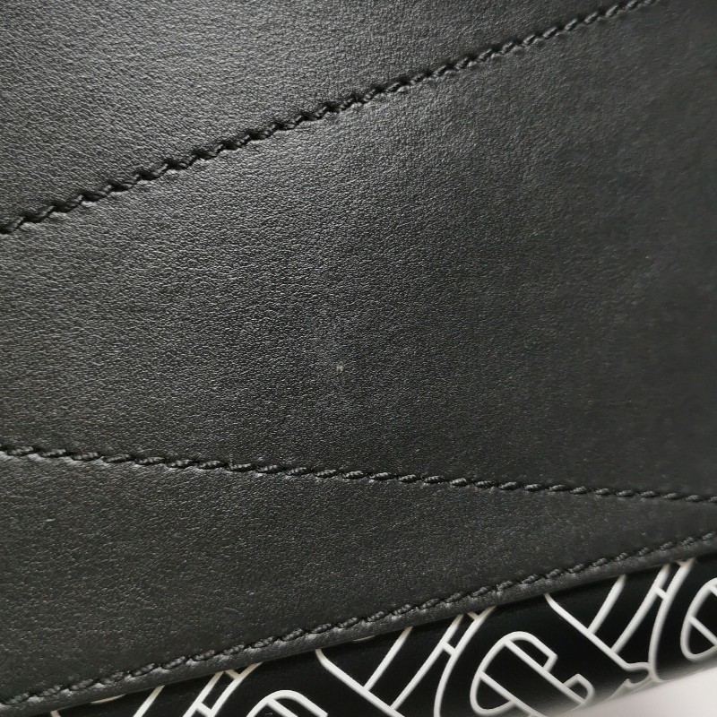 Burberry 牛皮TB標識印花斜挎包單肩包-9