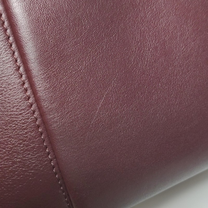 Chloe Roy小號牛皮純色穿孔圓環斜背包-11