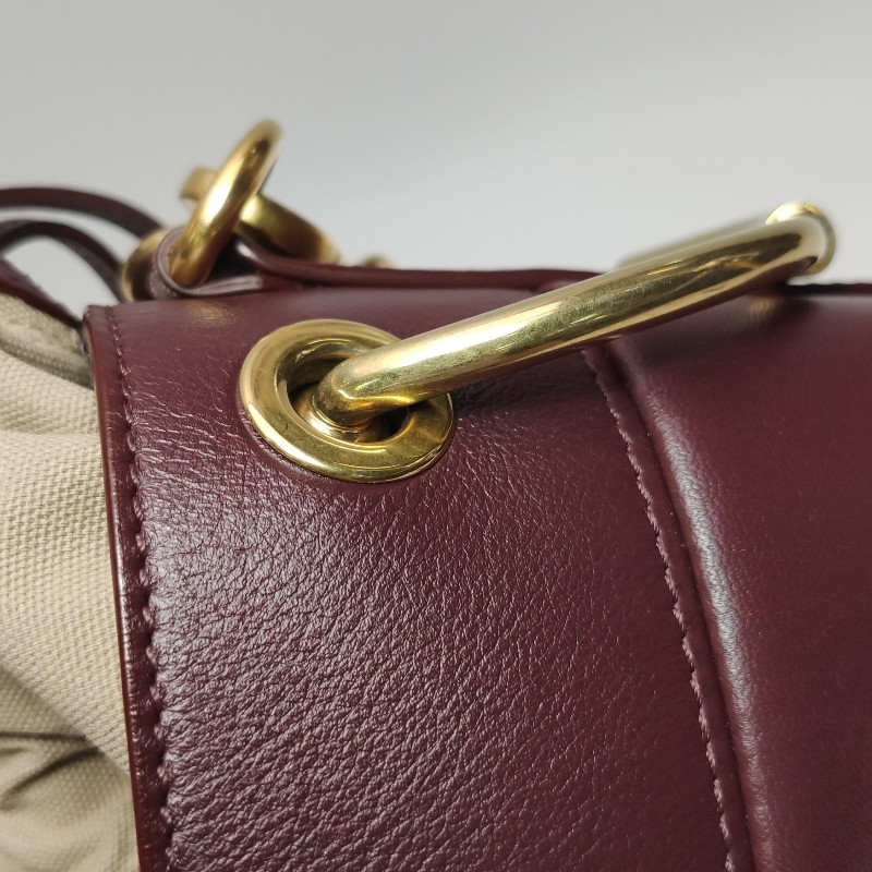 Chloe Roy小號牛皮純色穿孔圓環斜背包-15