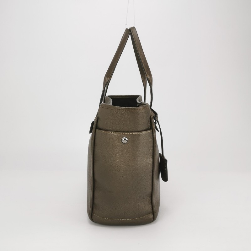 Loewe 牛皮純色字母Logo壓印手提包-3