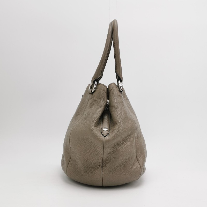 Prada 牛皮純色三角徽標肩背包手提包-1