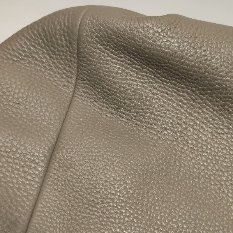 Prada 牛皮純色三角徽標肩背包手提包-18