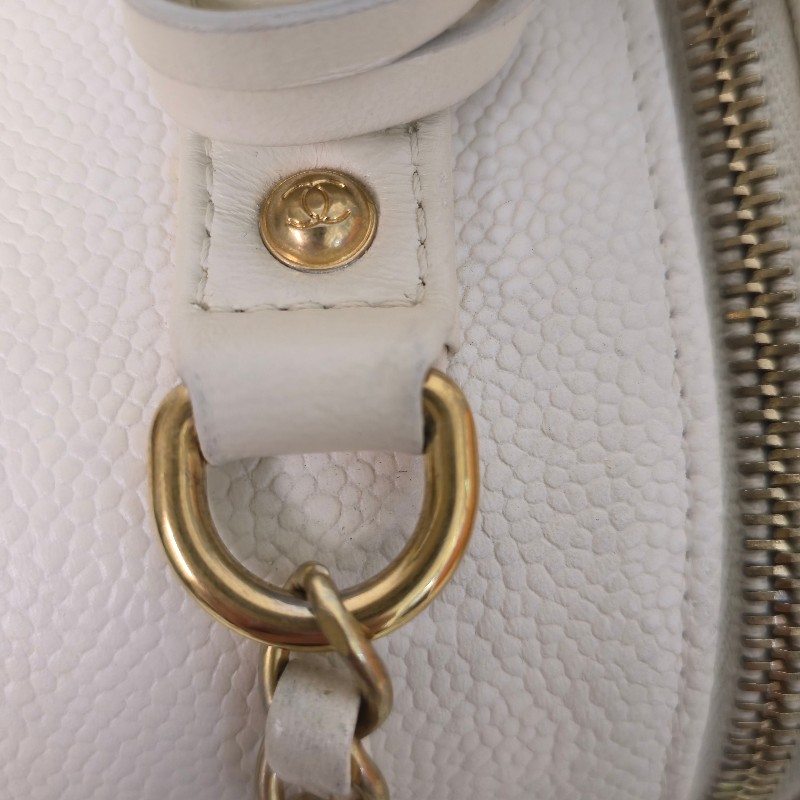 CHANEL 白色荔枝紋 vanity case中號相機包-7