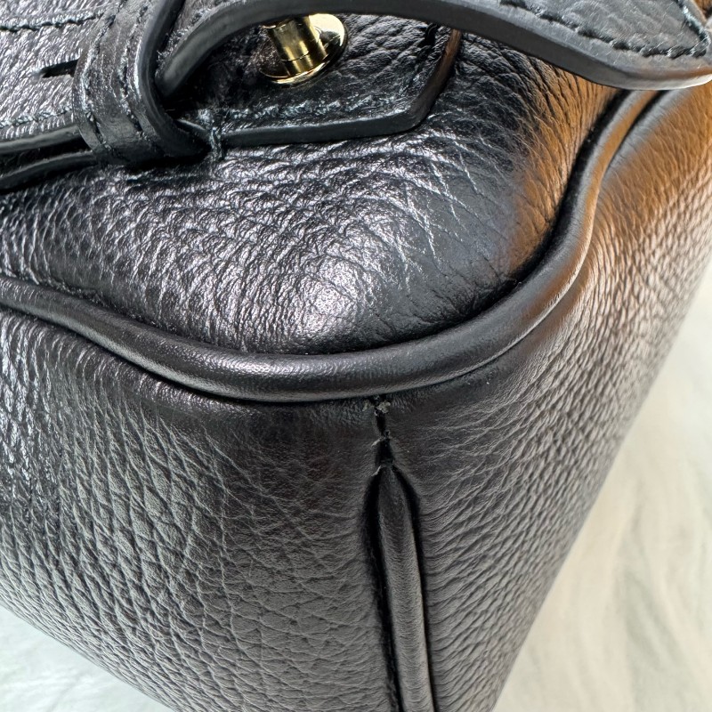 GUCCI 黑色牛皮荔枝紋雙G 後背包-7