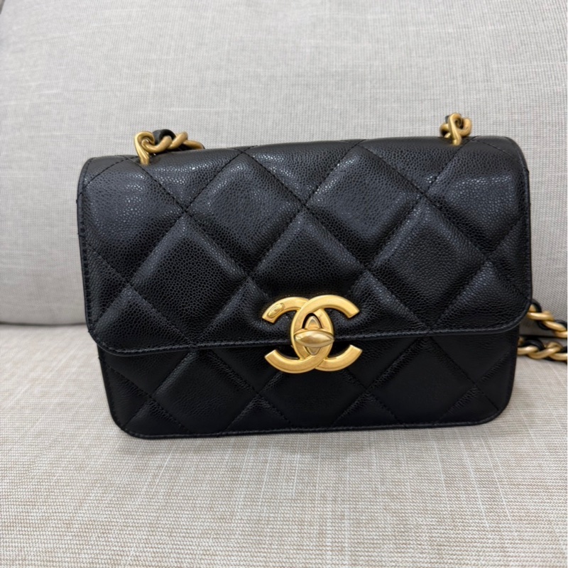 Chanel 香奈兒24a新款荔枝牛皮方胖子 黑金-4