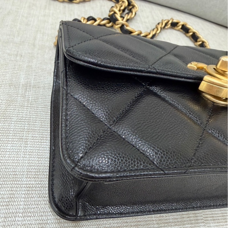 Chanel 香奈兒24a新款荔枝牛皮方胖子 黑金-9