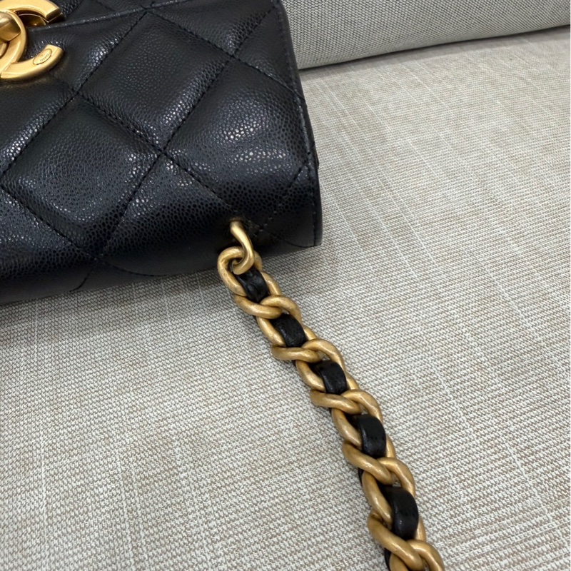 Chanel 香奈兒24a新款荔枝牛皮方胖子 黑金-29