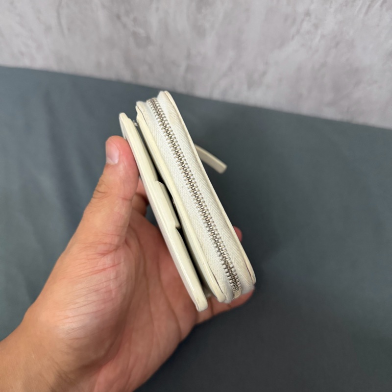 巴黎世家 白色拉鍊零錢卡包-3