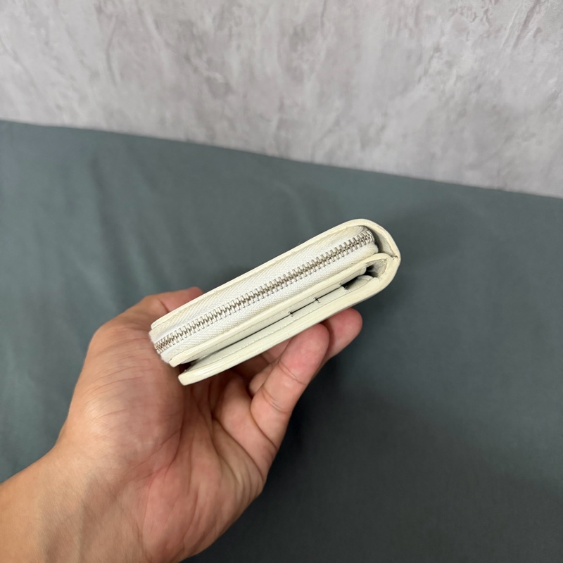 巴黎世家 白色拉鍊零錢卡包-4