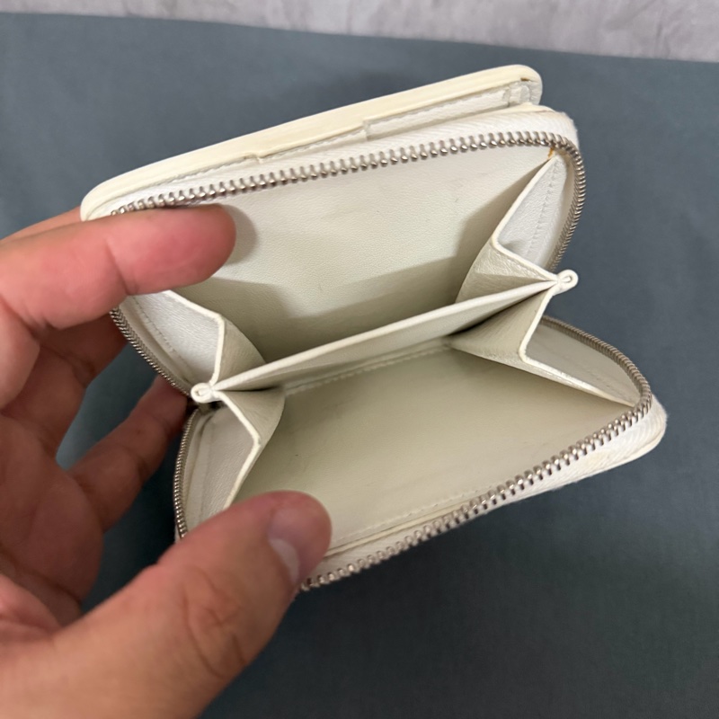 巴黎世家 白色拉鍊零錢卡包-8
