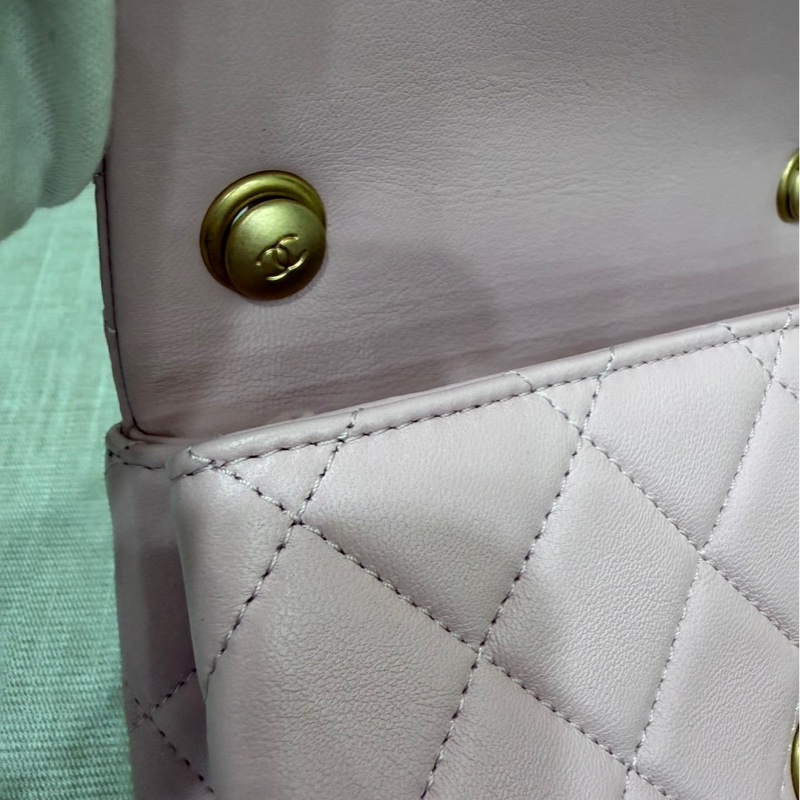 CHANEL香奈兒 新款粉色琺瑯調節扣mini cf羊皮方胖子-23