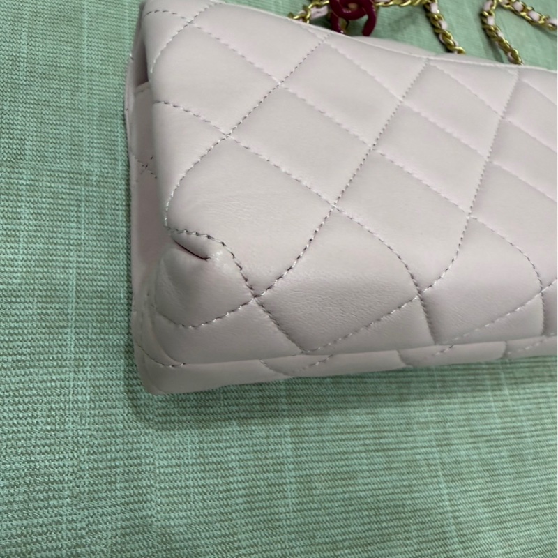 CHANEL香奈兒 新款粉色琺瑯調節扣mini cf羊皮方胖子-33