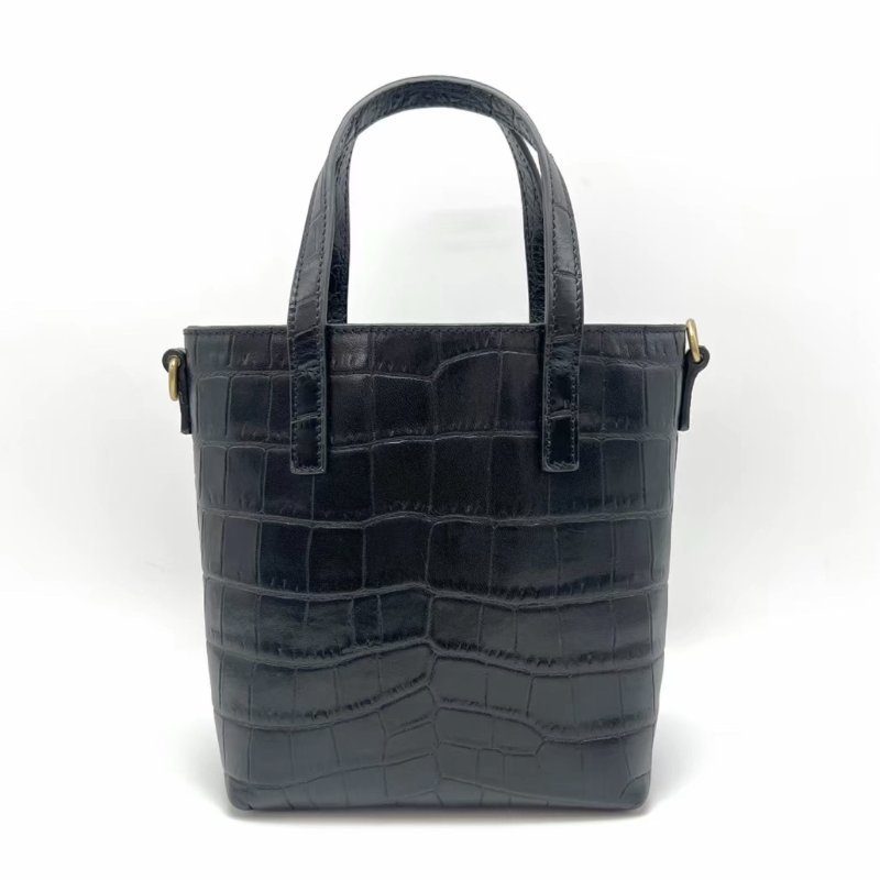 YSL 黑金鱷魚紋手提斜背水桶包 15*17*7 98新配件塵袋-4