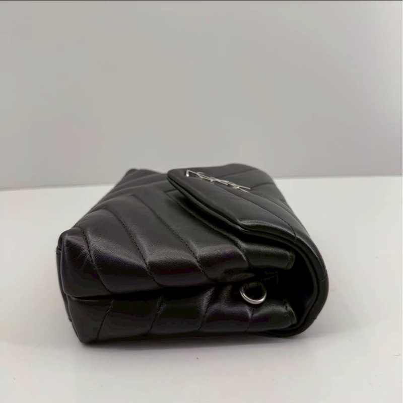 包治百病🥹99新🆕Ysl聖羅蘭黑銀v紋loulou迷你方胖子單肩斜挎包-6