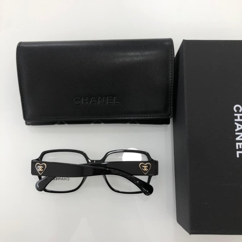 💫 CHANEL 網紅大缺貨爆款🔥 黑金愛心系列大方框光學眼鏡💫-2