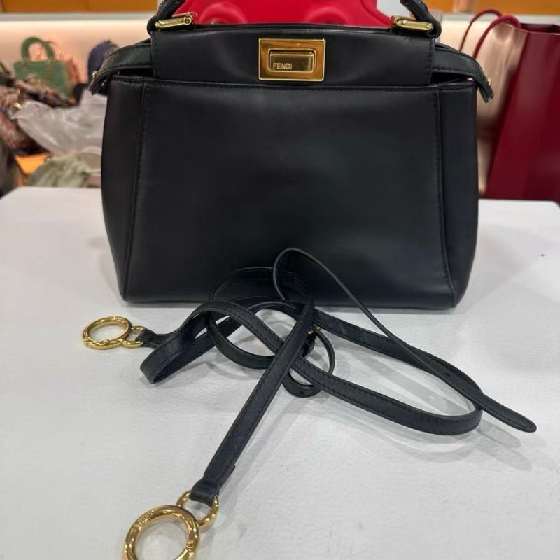 Fendi peekaboo小號 23*14*10 98新 配件塵袋-0