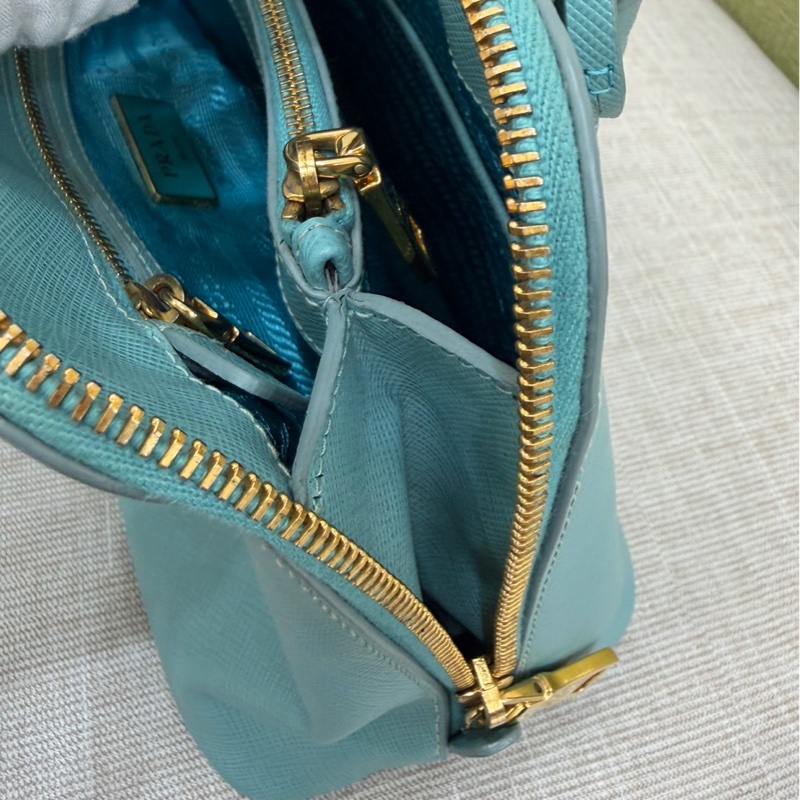 PRADA 貝殼包 手提包 斜背包淺藍色-40