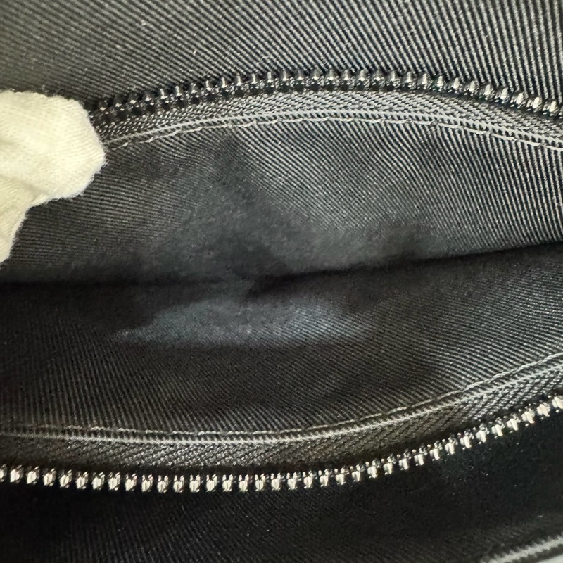 LV M45807 S LOCK系列經典Monogram帆布腰包  手提包  胸口包  肩背包  斜背包  多種佩戴使用方式-21