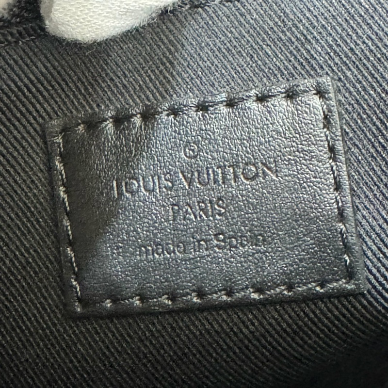 LV M45807 S LOCK系列經典Monogram帆布腰包  手提包  胸口包  肩背包  斜背包  多種佩戴使用方式-23