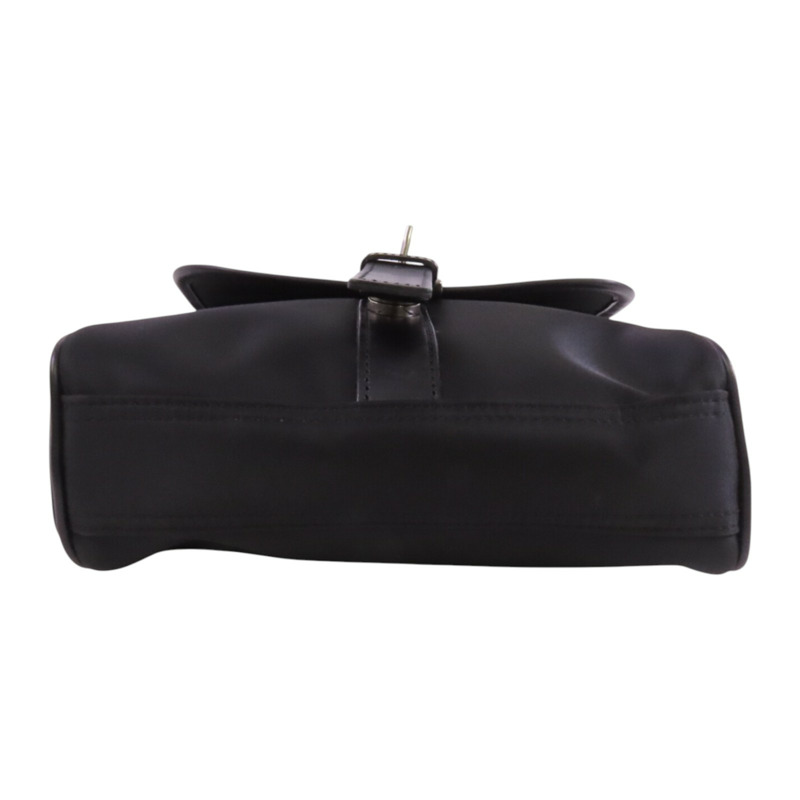 BURBERRY 尼龍Shoulder Bag銀扣肩背袋-3