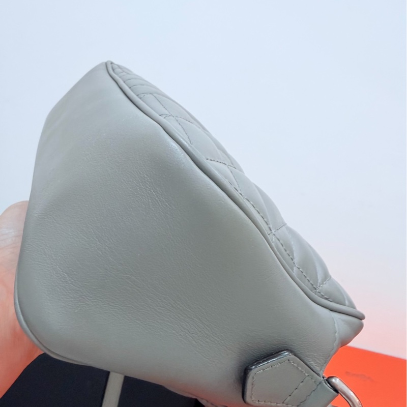 GUCCI GG Marmont 馬蒙 幾何 灰色 相機包 斜背包 肩背包 側背包 鍊條包-18