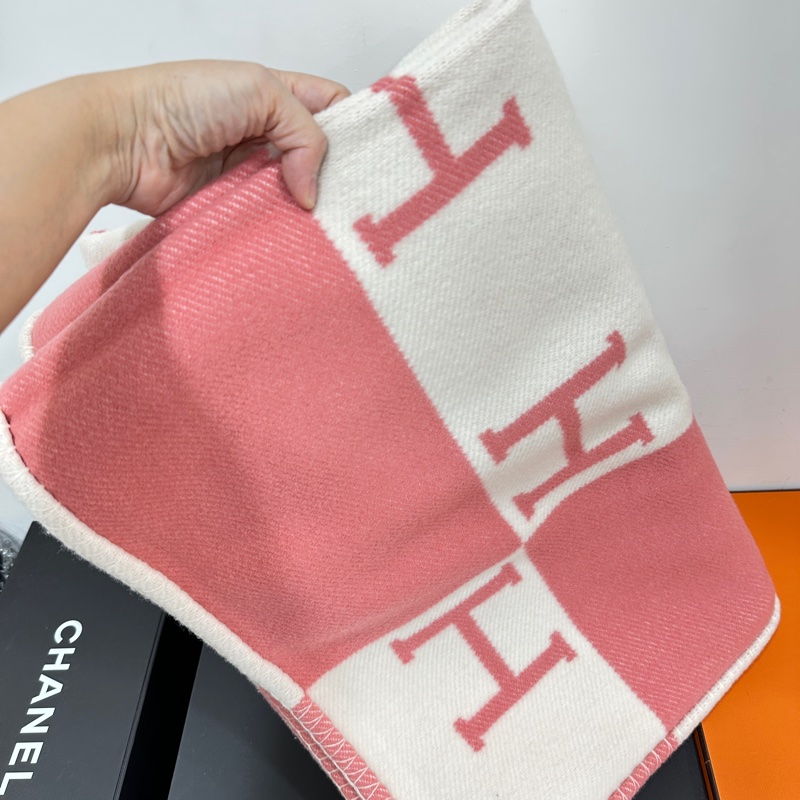 HERMES 愛馬仕 Avalon 幾何圖案 棋盤格 嬰兒蓋毯 薄毯 蓋毯 冷氣毯 空調毯-10