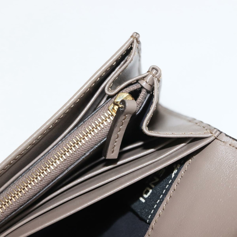 【日本直送】FENDI 長版皮夾 皮革 米色 金色 正品 148475-17
