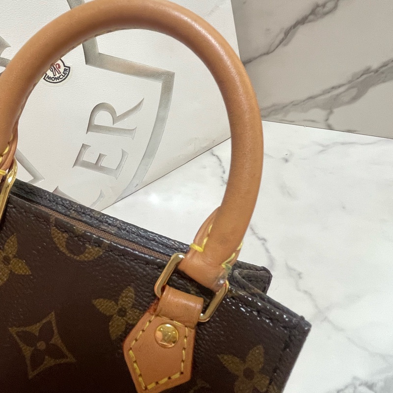 lv M81295琴譜包 Petit Sac Plat-8