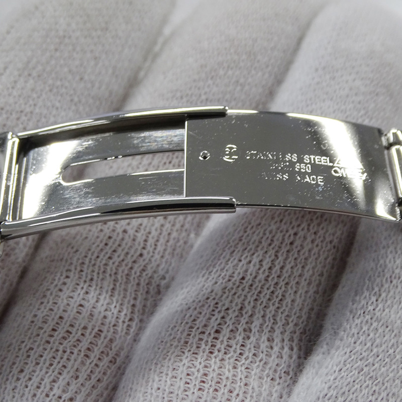 歐米茄超霸系列 Mark 40 Cosmos 3520.50 男士腕錶，三曆，自動上鍊，不鏽鋼錶殼，銀/黑，拋光-4