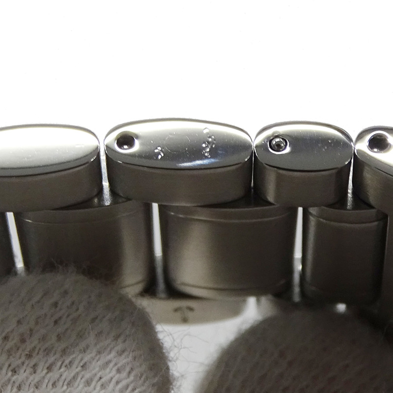 歐米茄超霸系列 Mark 40 Cosmos 3520.50 男士腕錶，三曆，自動上鍊，不鏽鋼錶殼，銀/黑，拋光-9