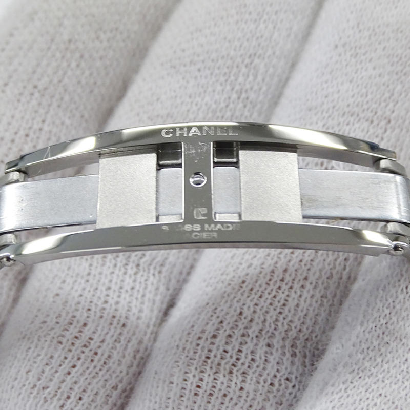 香奈兒女士 Mademoiselle 石英腕錶，不銹鋼材質，型號 H0827，銀色/白色，拋光處理-8