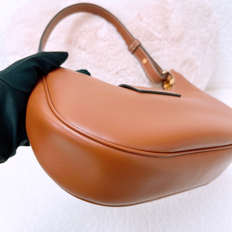 Celine ava triomphe 棕色凱旋門腋下包-6