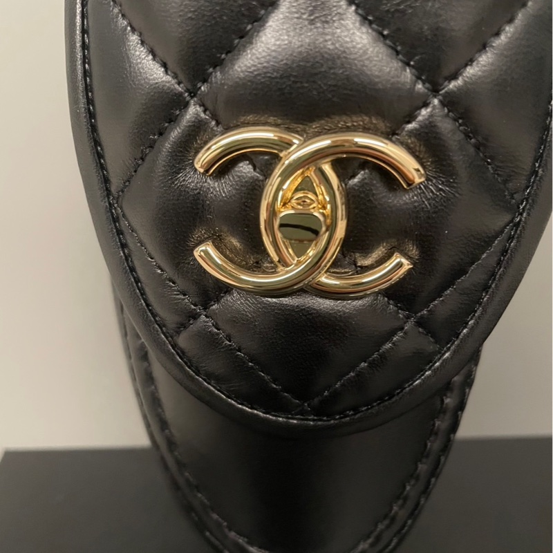全新 Chanel 樂福鞋 37.5-7