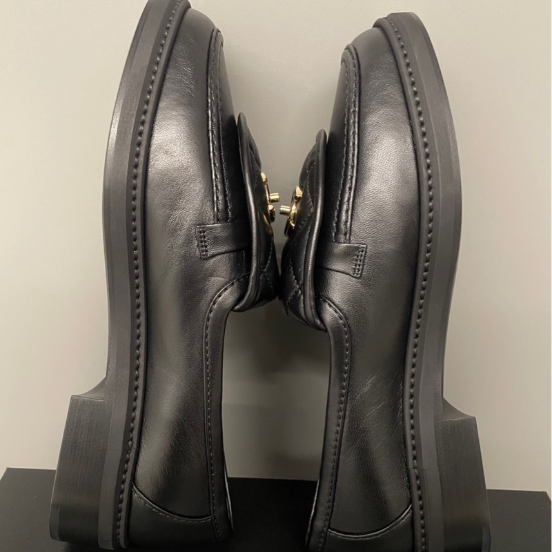 全新 Chanel 樂福鞋 37.5-9