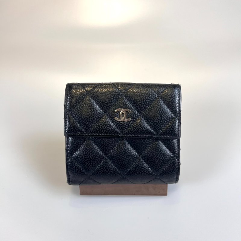 CHANEL CF二折短夾荔枝黑 22開-0