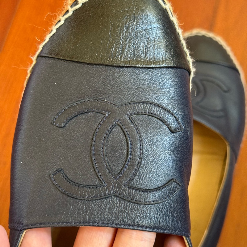 Chanel 二手深藍&黑小羊皮 鉛筆鞋 尺寸：38-10