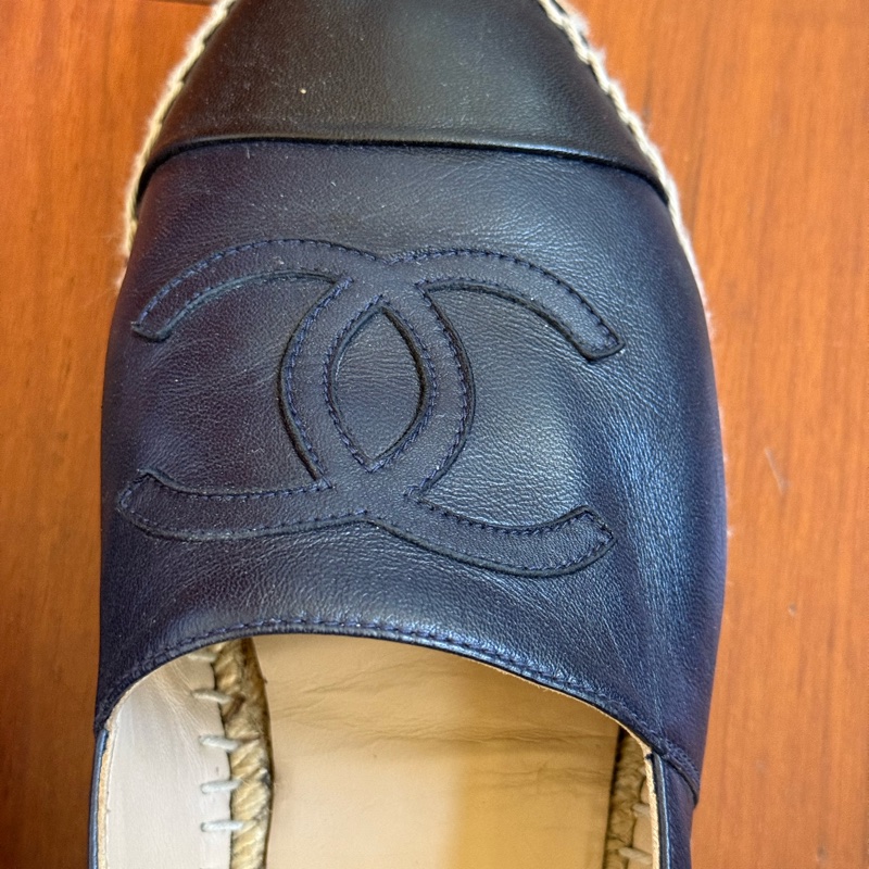 Chanel 二手深藍&黑小羊皮 鉛筆鞋 尺寸：38-50