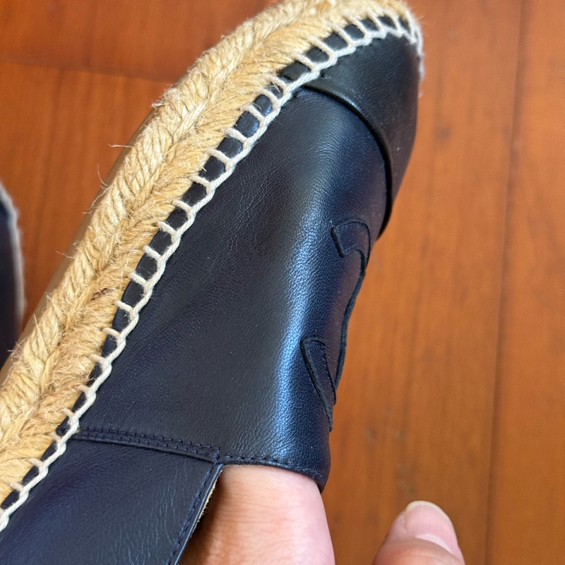 Chanel 二手深藍&黑小羊皮 鉛筆鞋 尺寸：38-53