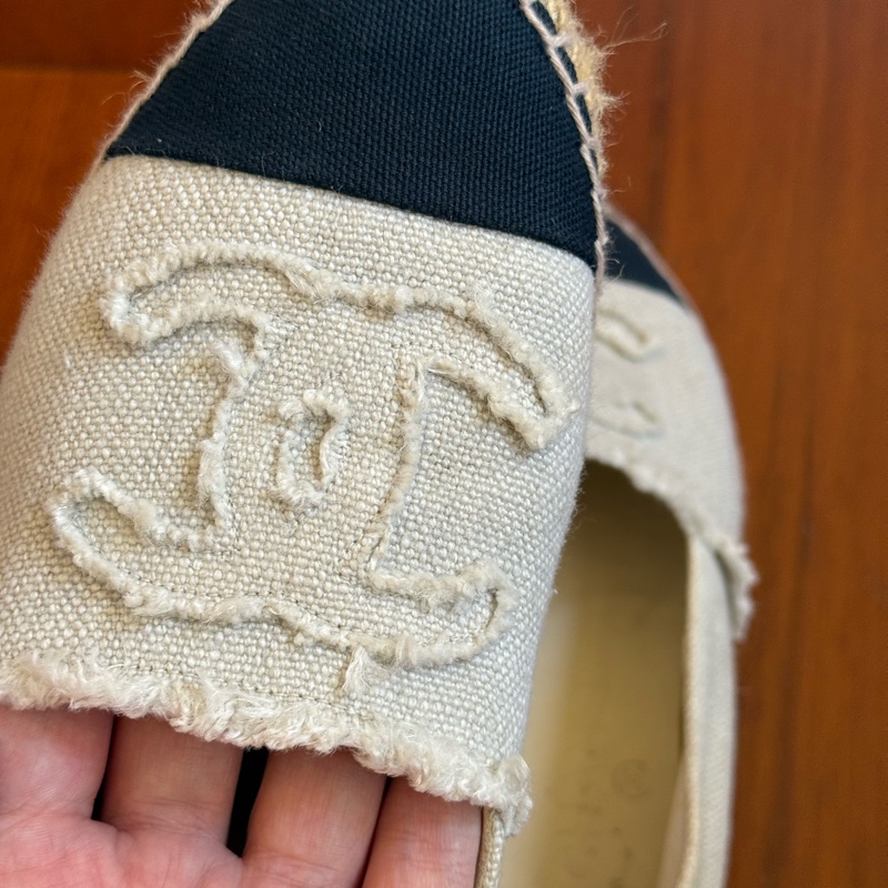 Chanel 二手白色丹寧布鉛筆鞋 尺寸：37-1
