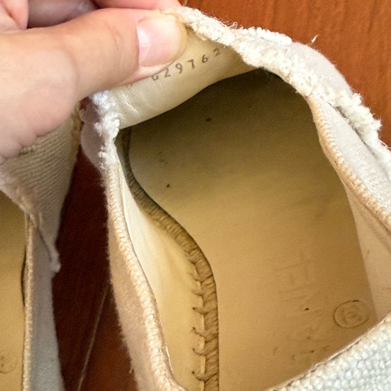 Chanel 二手白色丹寧布鉛筆鞋 尺寸：37-64