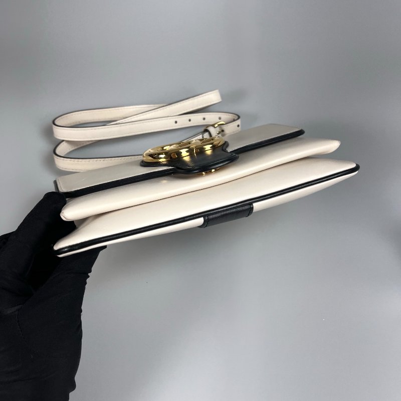 GUCCI 550129 黑白金扣肩背包-4