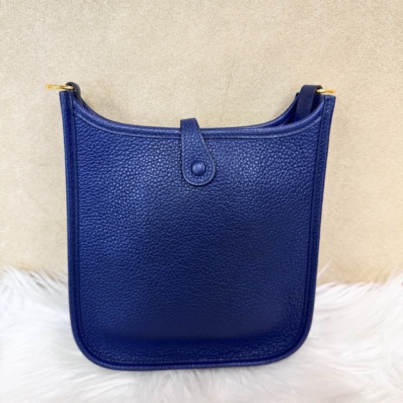 Hermes Mini Evelyne M3水墨藍TC皮斜背包-1