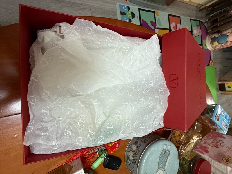 Valentino one stud-2