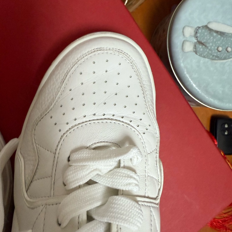 Valentino one stud-12