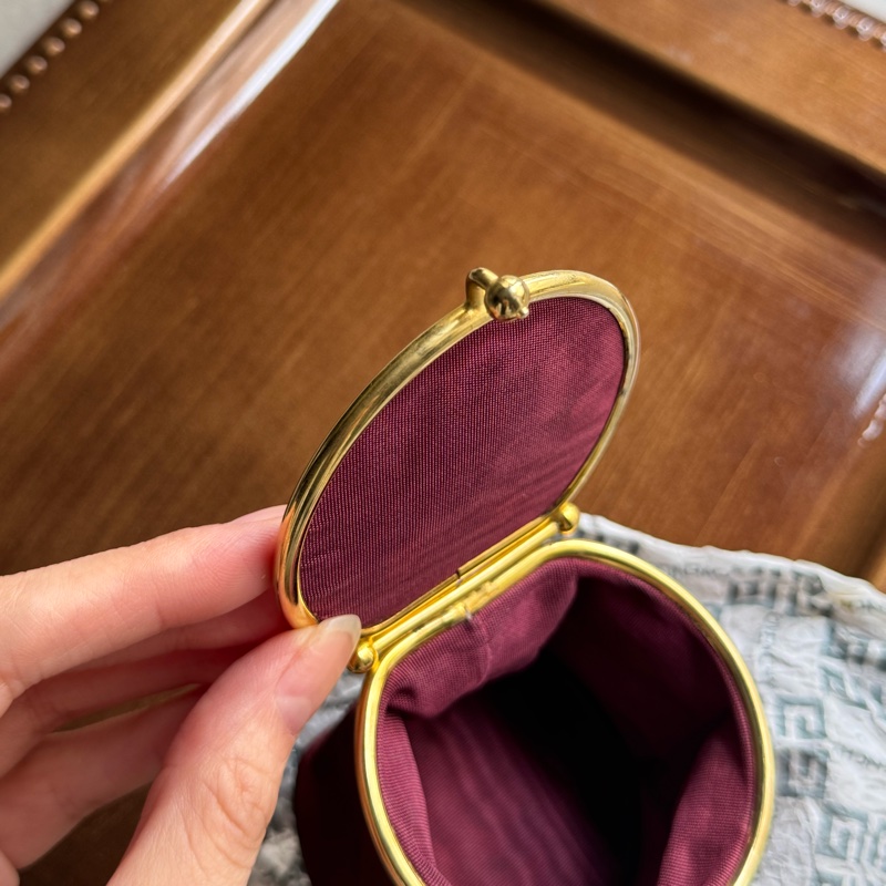 Givenchy 皮革收納盒 零錢包 耳機包 酒紅色真皮-10