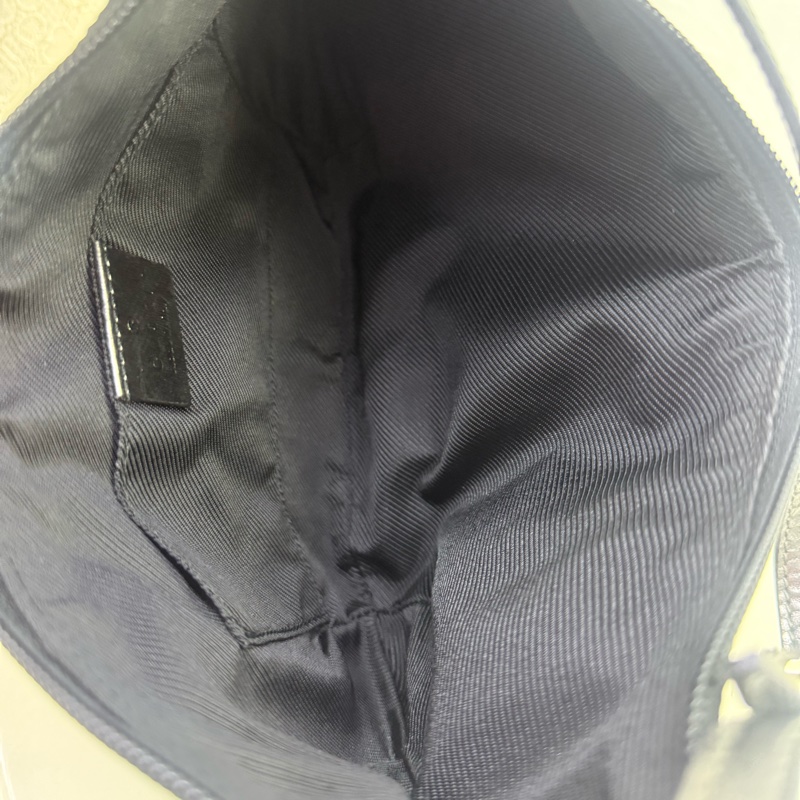 Gucci Handbag 手提腋下半月包-3